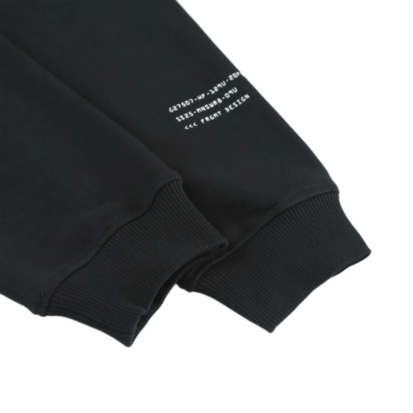 Moncler （Black） ， ， ， ， 。 ， 。 4 ， ， 3 。 ， ， 。 2*2 ， ， ， ， ， 。 ， ， ， ， 。 Size:S/M/L/XL